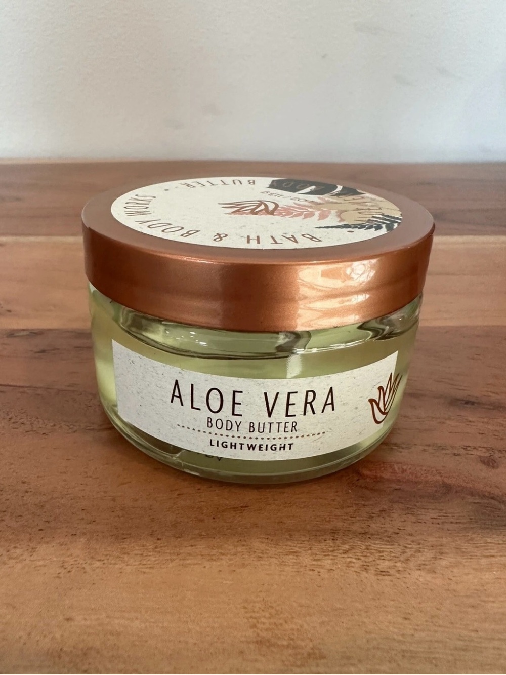 Bath & Body Works: 4 Oz Aloe Vera Lightweight Body Butter